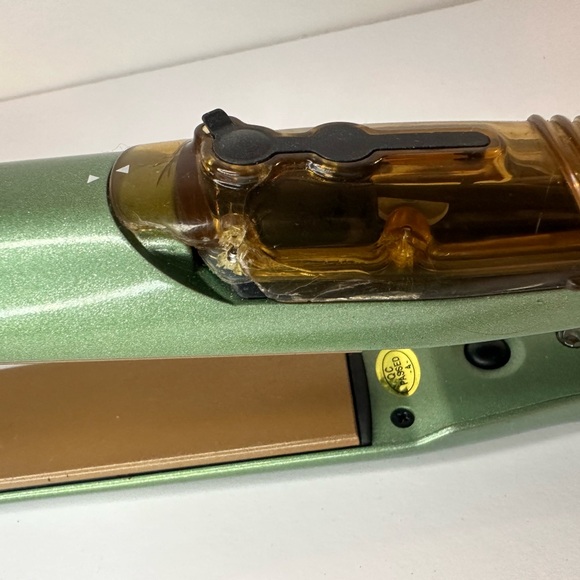 Agave Healing Vapor Iron with Green and Gold Accents main image 12